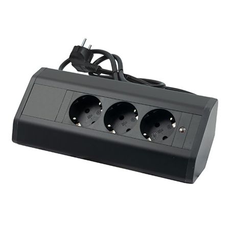 ME-PN-1220/C-3 1.5m crna ugaona nameštajska priključnica trostruka 16A 250V-3600W 3x1.5mm2