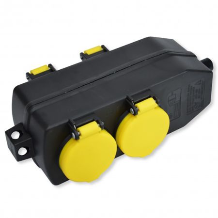 PM4P DZ IP44 16A 250V 3680W prenosna četvorostruka priključnica Mitea Electric