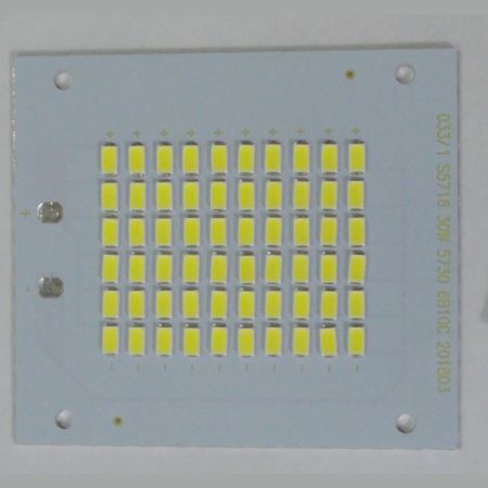 -R LED čip SMD 30W (M4034), rezervni deo